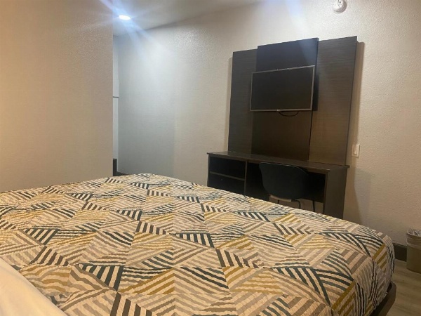 Motel 6-San Bernardino, CA - South image 28